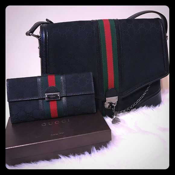 Gucci - Picture 1 of 2